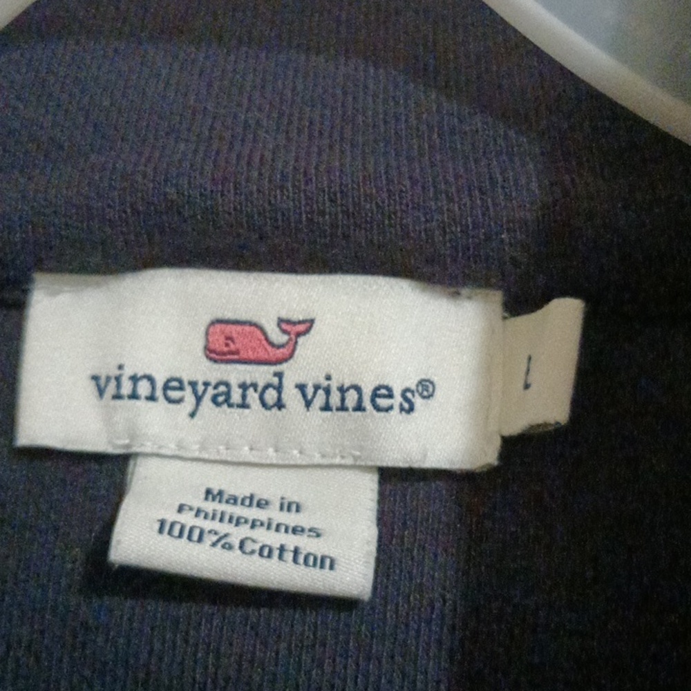Vineyard Vines Pullover - image 4